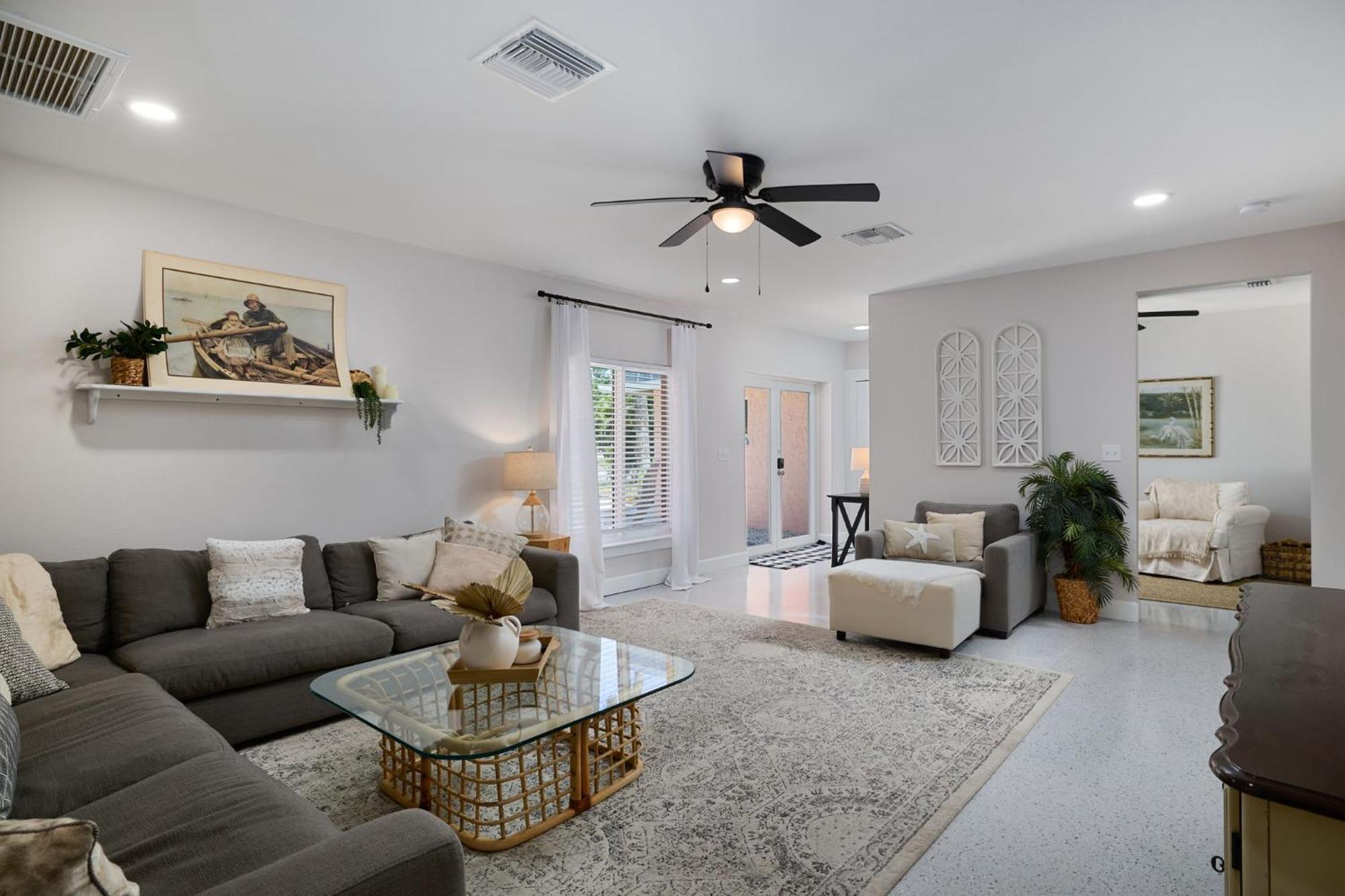 Gorgeous 2Br Bungalow Pet Friendly Санибел Екстериор снимка